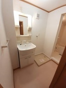  サングリーンハイツＢ