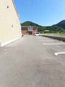  サングリーンハイツＢ