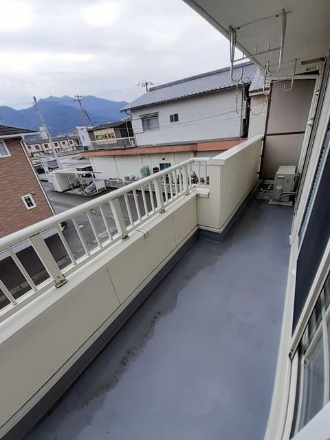  ラ・クゥー　Ｂ