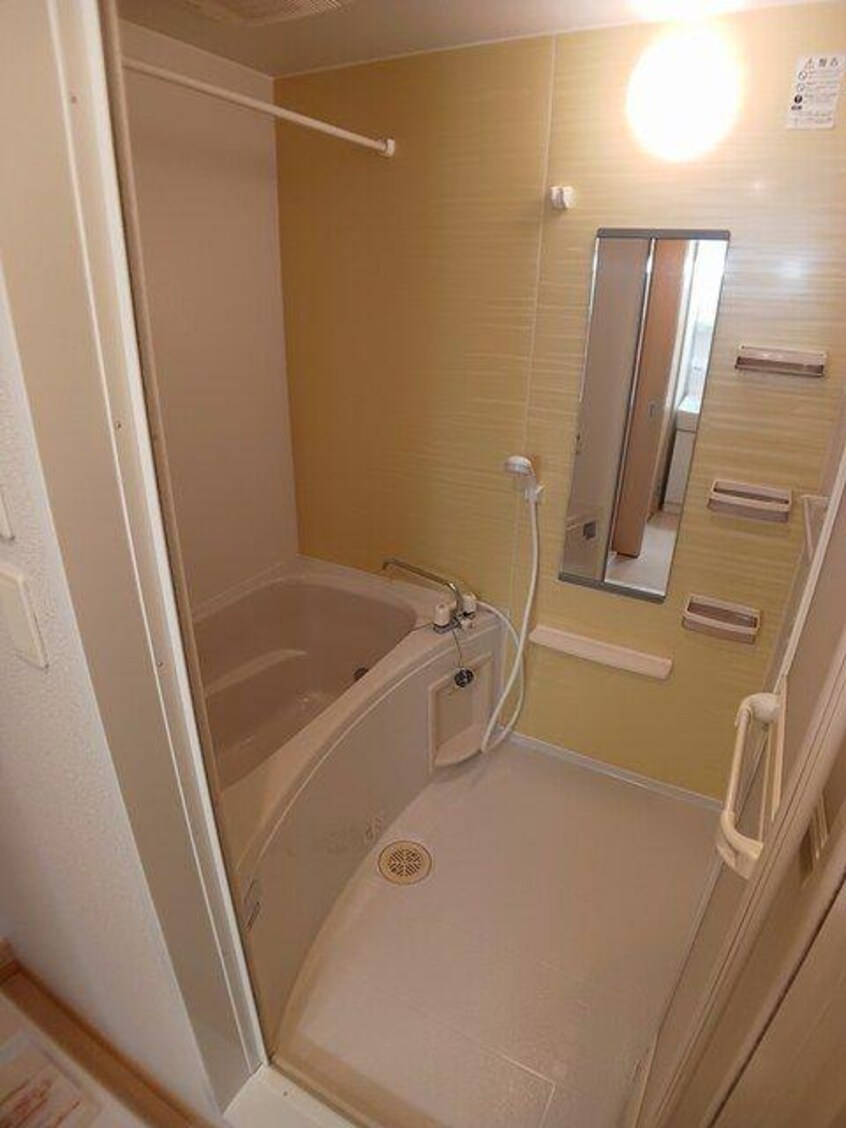  サンリット　レジデンスＢ