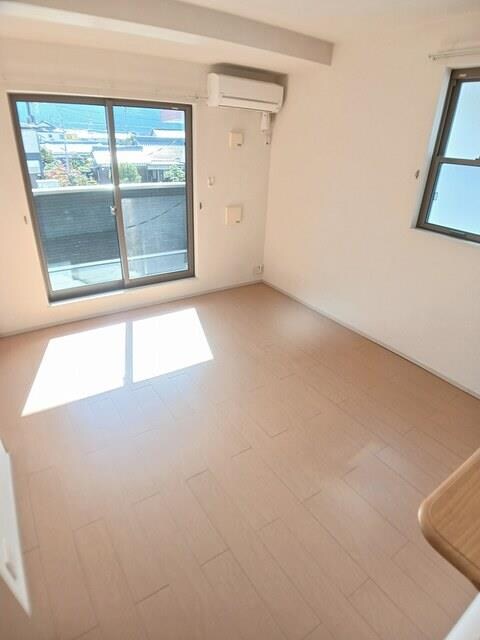  ブリーズヒル国領　Ｅ