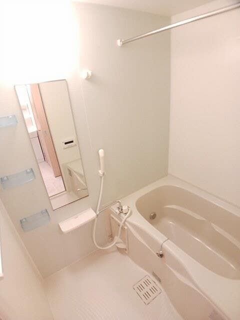  ベアート　サリーナ