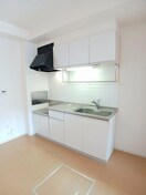  ベアート　サリーナ