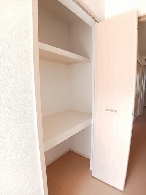  ベアート　サリーナ