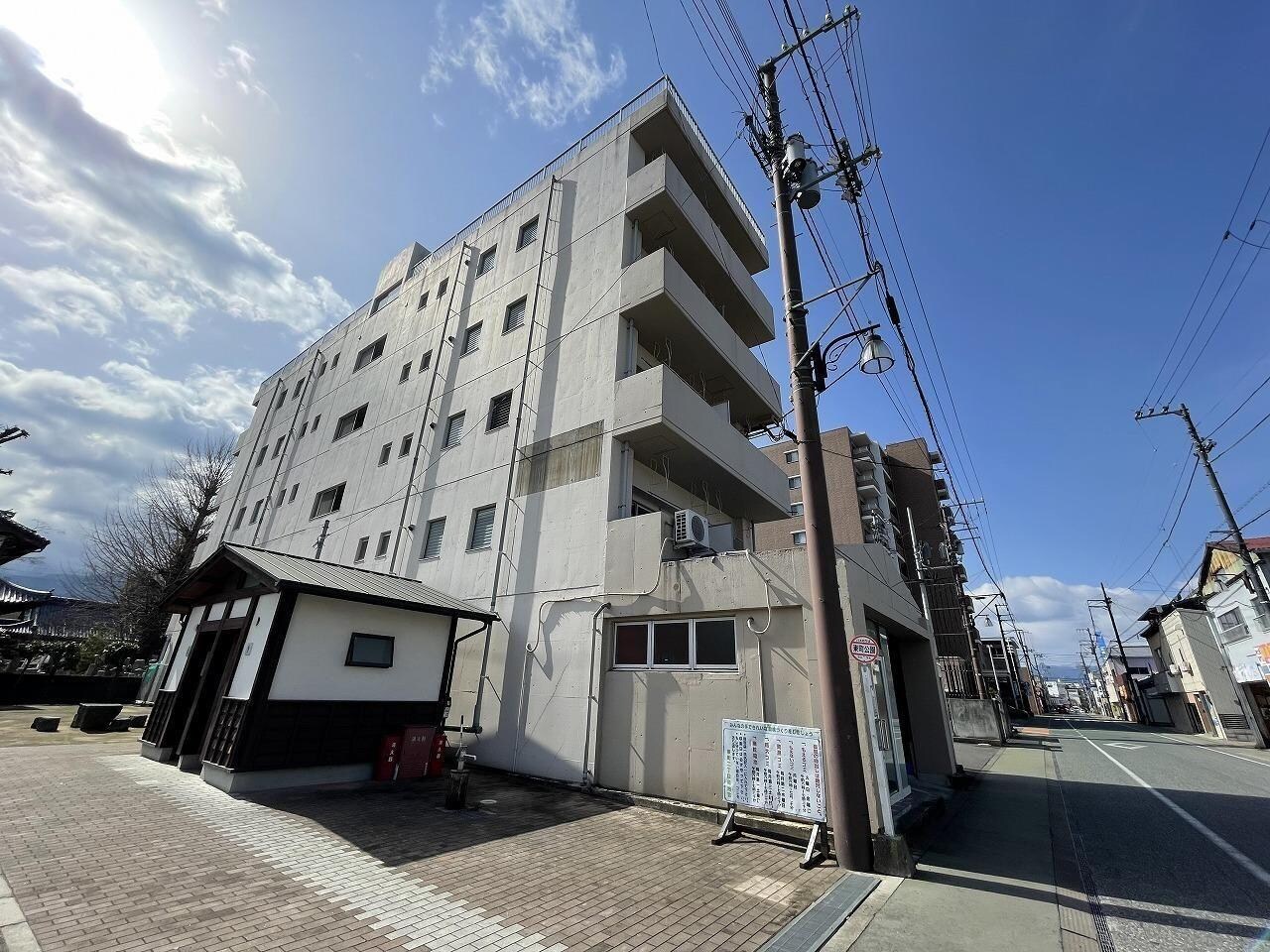  LumiusuHigashimachi