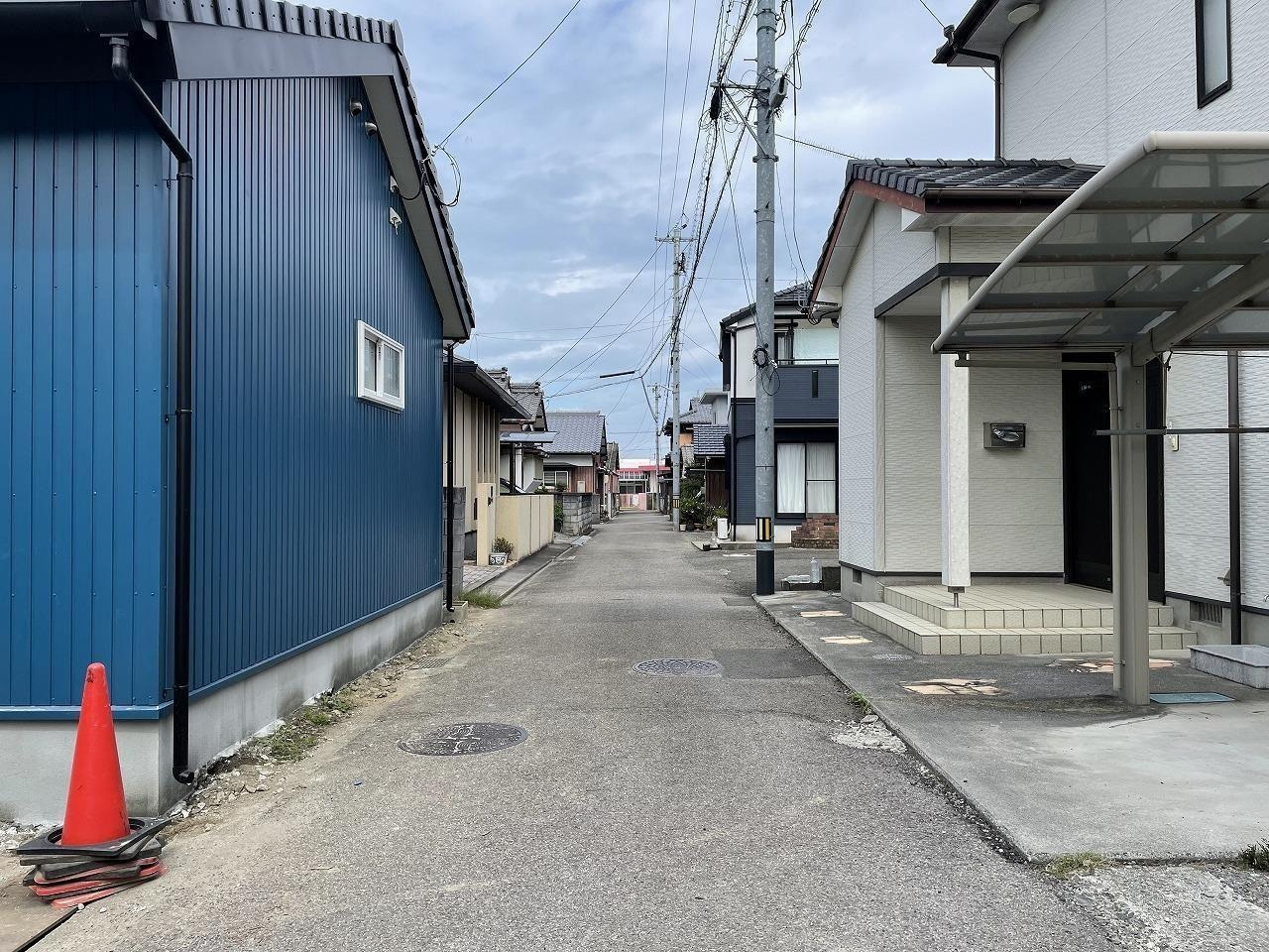  東雲町3丁目1-35貸家