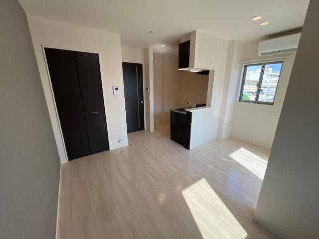 リビング イーグルコート