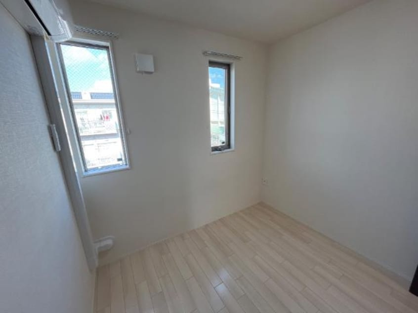 洋室 イーグルコート