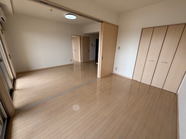  フラットリア春日