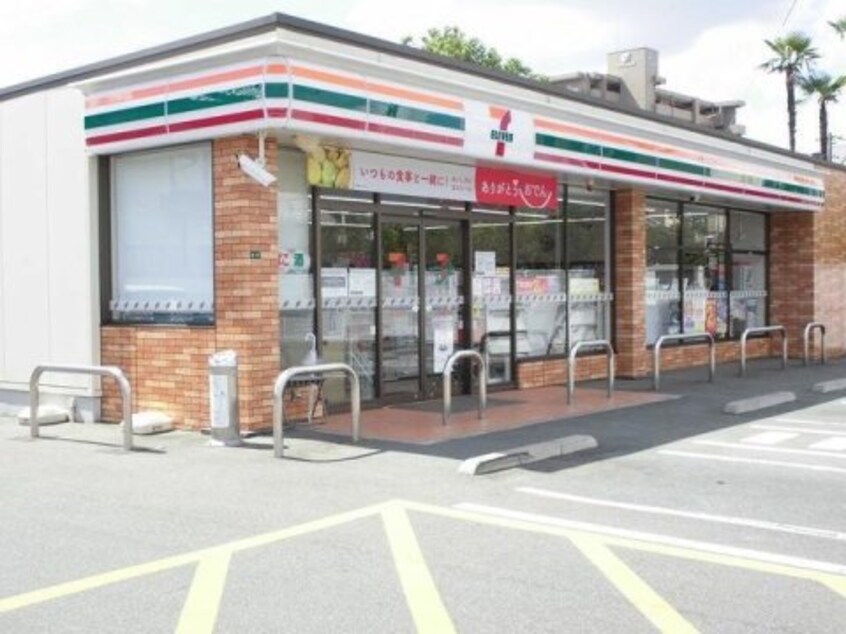 セブンイレブン 福山東町店(コンビニ)まで450m グリシーナヴァッレ