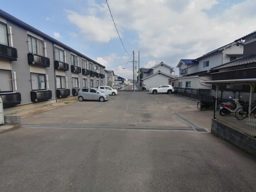  レオパレス連