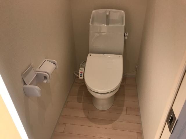 シャワー付トイレ ミュゲ