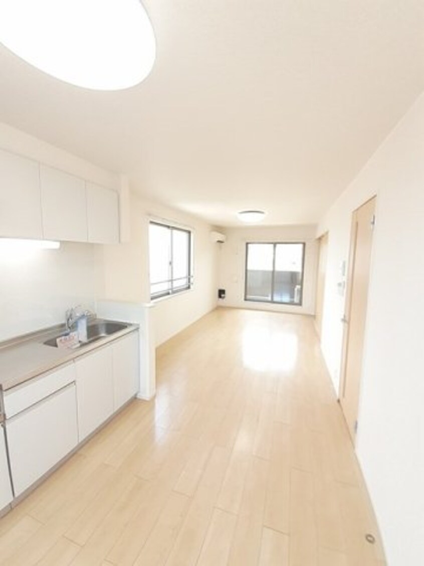  ラ・ルーチェ　Ｂ