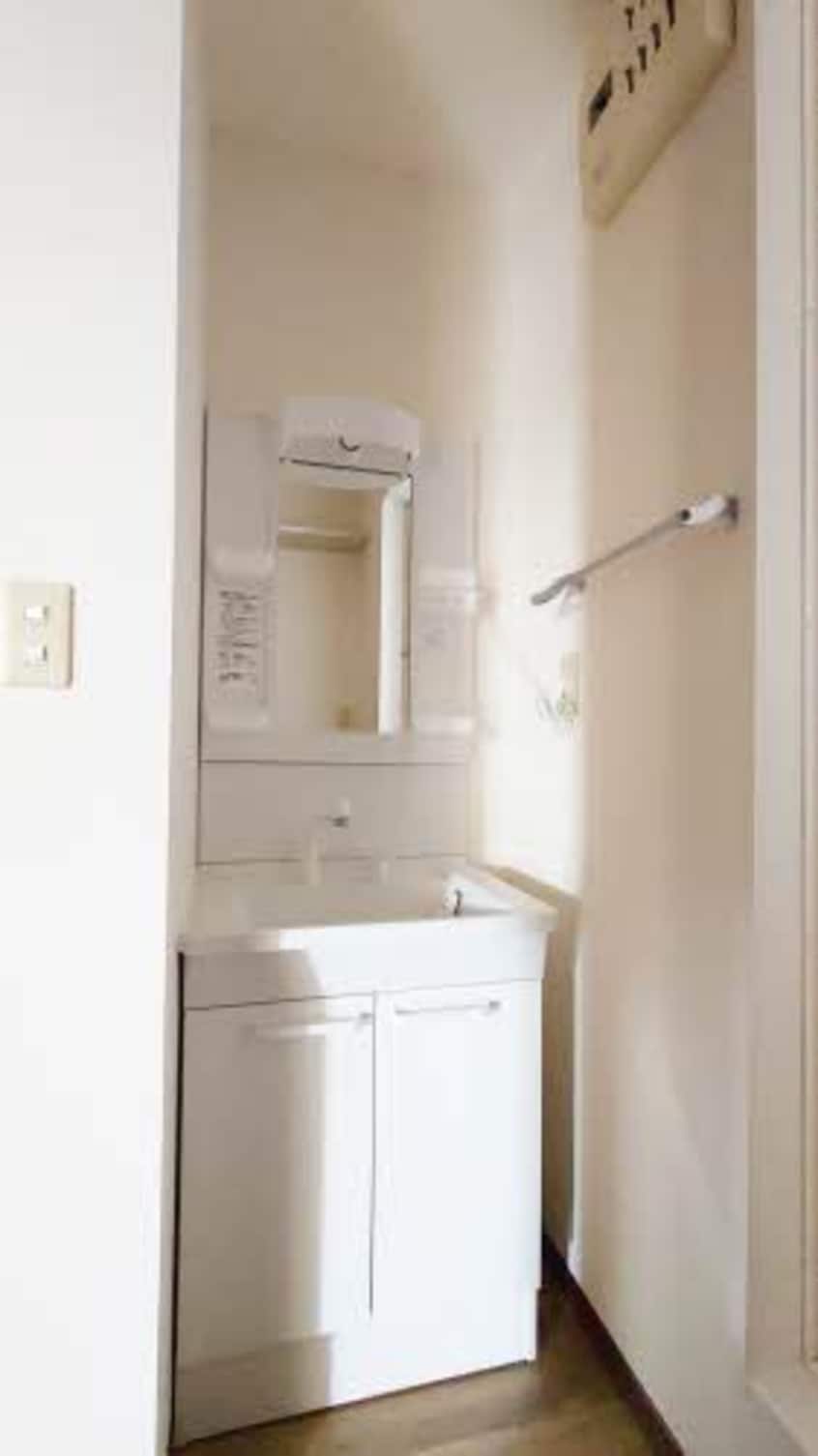  バリュージュ川口