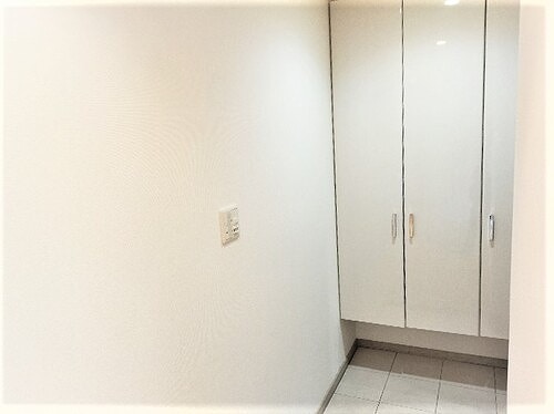 シューズクロゼット　※2022年10月撮影 サーパスシティ天満町三番館