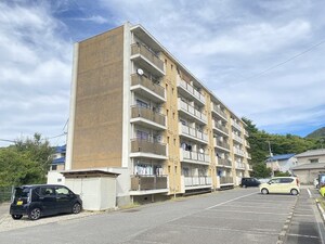 ヴィラナリー尾道２号棟