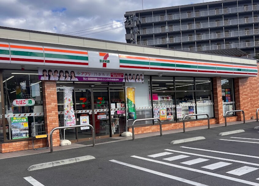 セブンイレブン 笠岡五番町店(コンビニ)まで548m コットン　フィールド