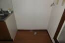  メゾンアメニティ槙原A棟