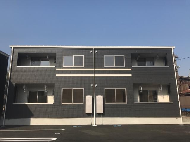 外観写真（昼） フルール・ド・スリジェ