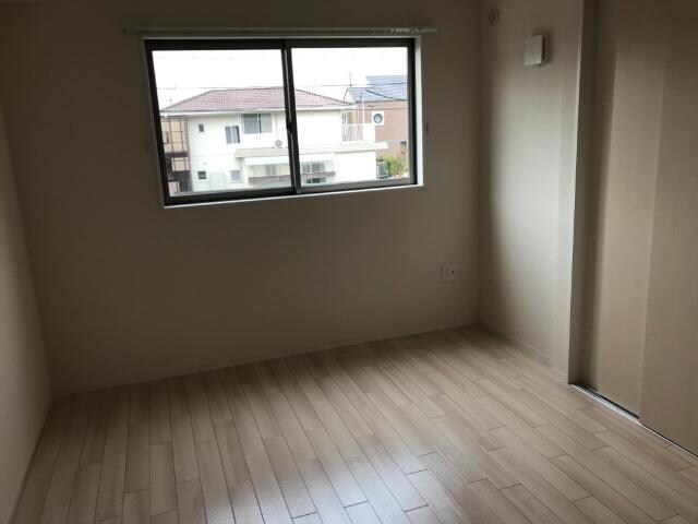 洋室 フルール・ド・スリジェ