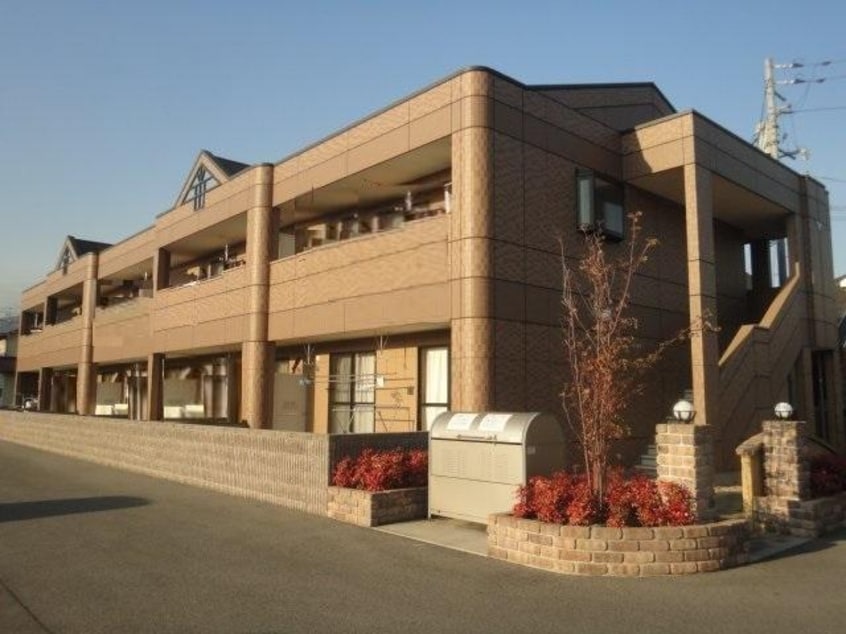 外観写真（昼） フリーデン