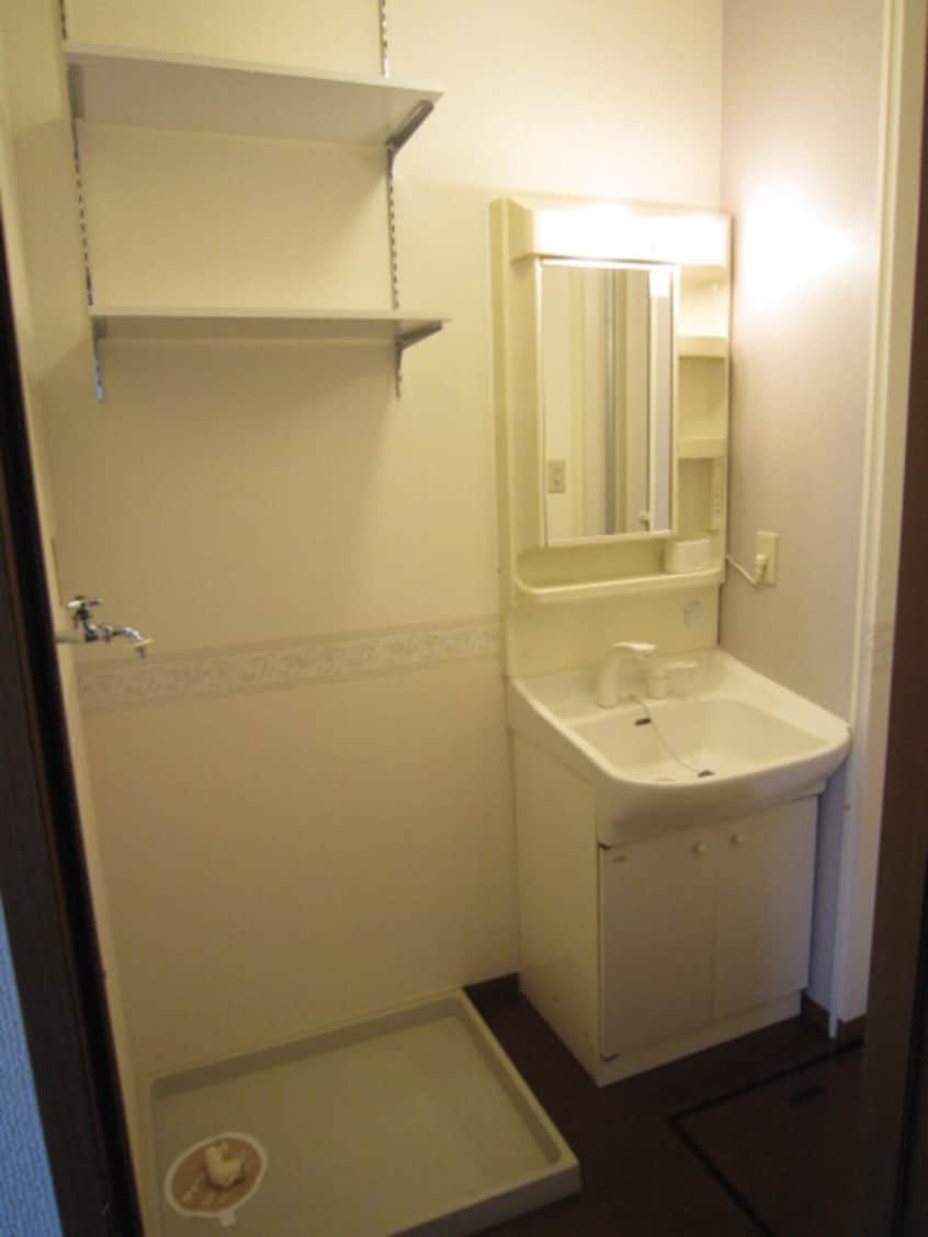  ヴェルドミール川口 A棟