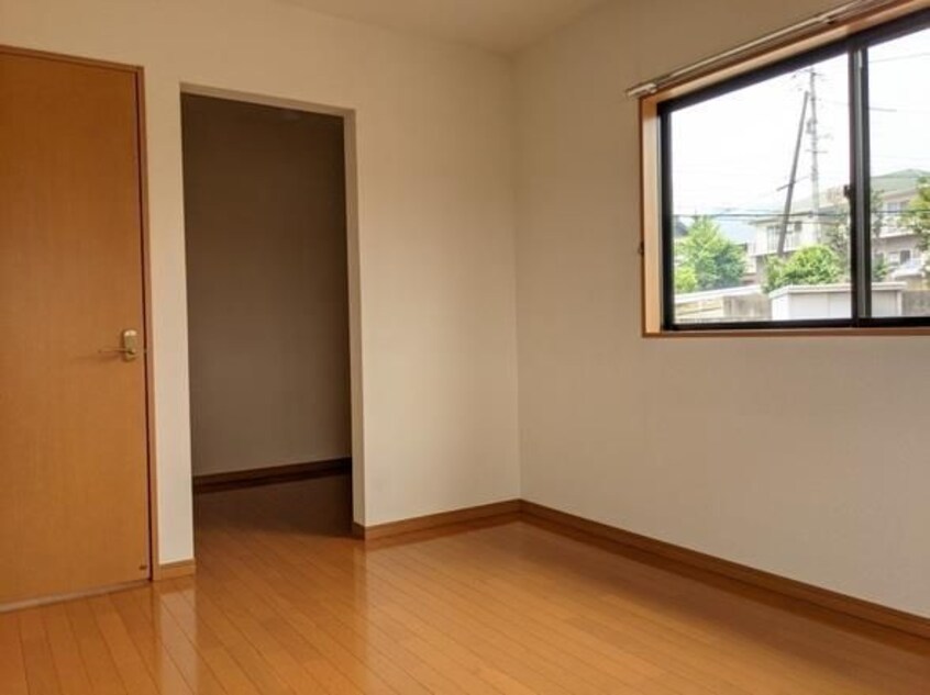  レイクサイド春日