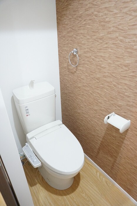  パインツリー B棟