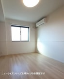  ロイセレストＡ