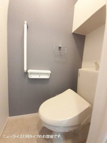  ロイセレストＢ