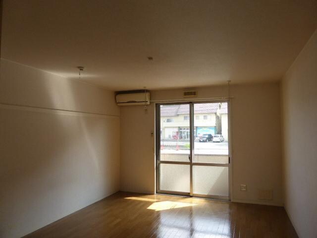  ウェルヴィラ東福山Ｂ