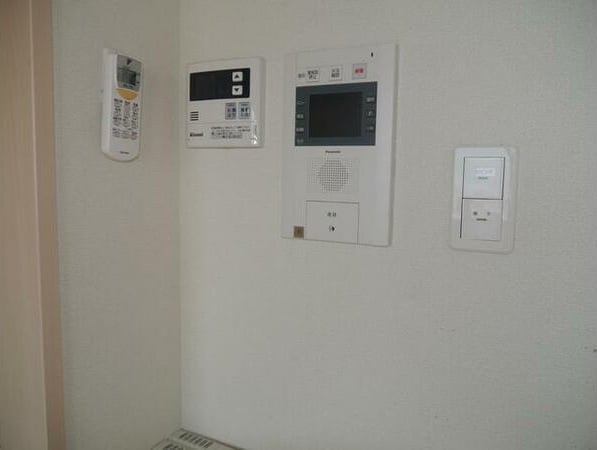  ローゼンコート禄屋