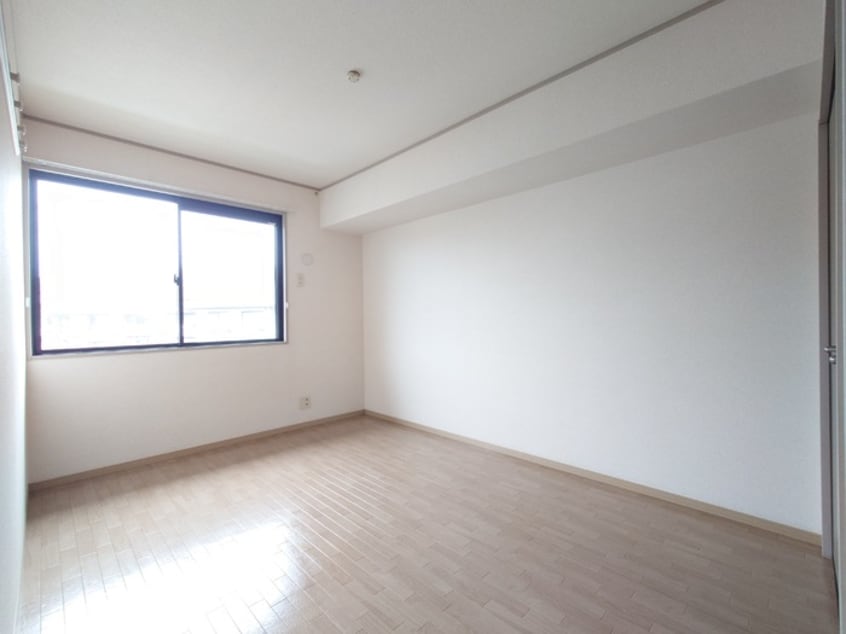  フォレスタ・エイト