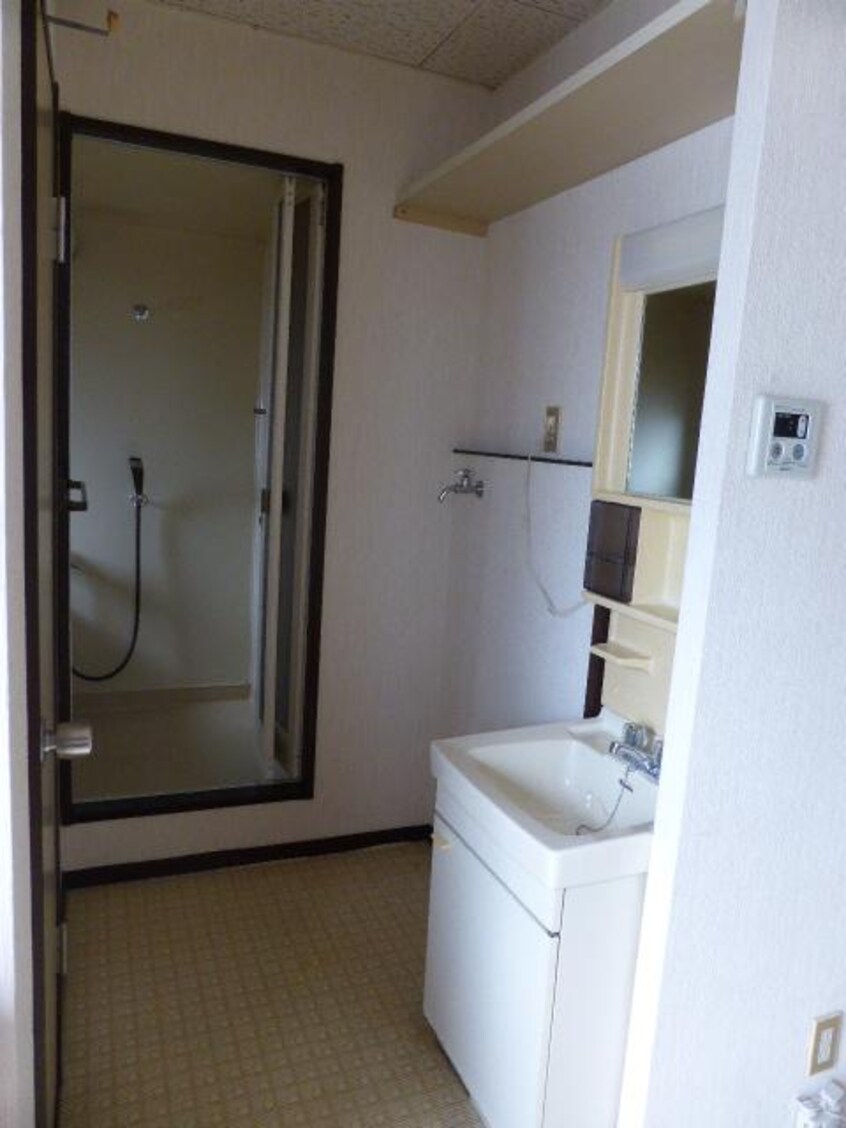  パナハイツ橋本Ａ・Ｂ