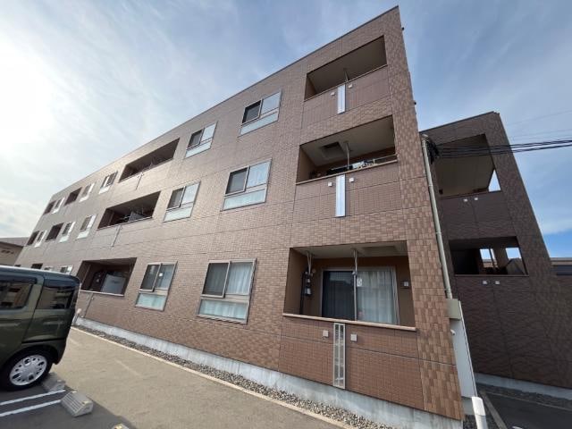 外観写真（昼） グランコスモＡ