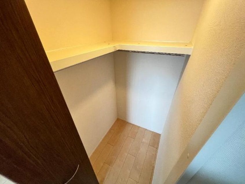 ウォークインクローゼット(5.5帖洋室) グランコスモＡ