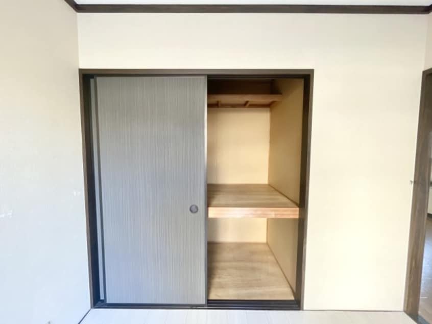  エステート春日A