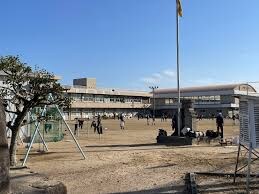 福山市立川口小学校 836m シティハイツ下河内Ｂ