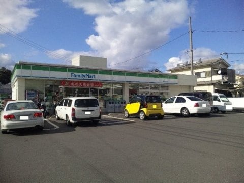 ファミリーマート 福山木之庄店(コンビニ)まで427m プリメゾン福山木之庄