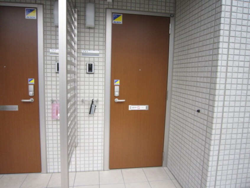  D-roomビオラ