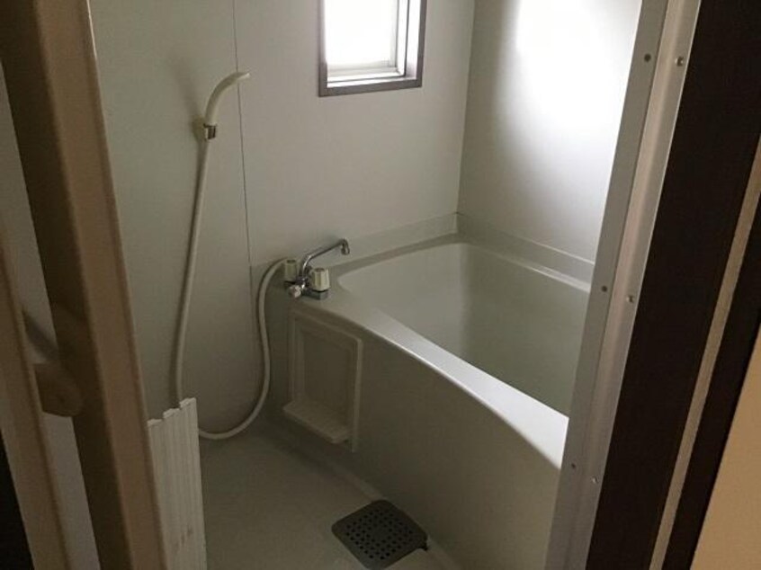  ジュネス高橋Ｂ・Ｃ