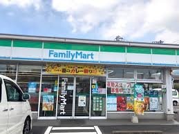 ファミリーマート 新涯中央店(コンビニ)まで326m サントピア新涯Ⅱ