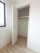  プリムヴェールＢ