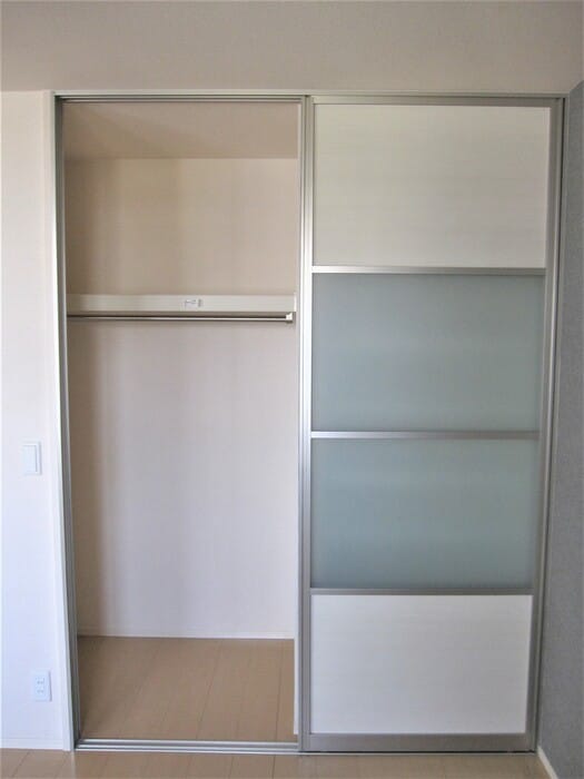  D-room明神