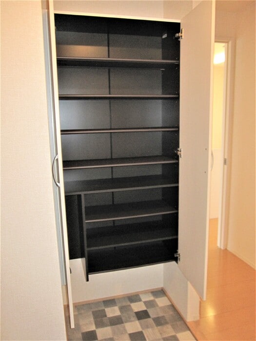  D-room明神