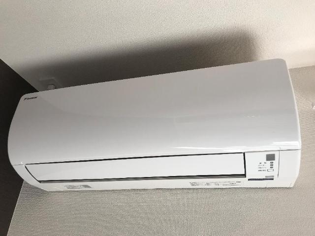 エアコン コリーナピアッタ