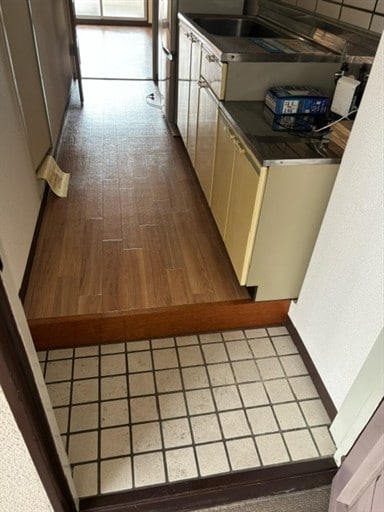  サンヒルズ広島屋