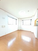  サニー　ヴィオラ