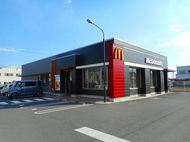 マクドナルド福山神辺店まで2500m クラシオンＢ