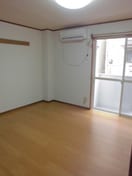  プチ．クリスタル南